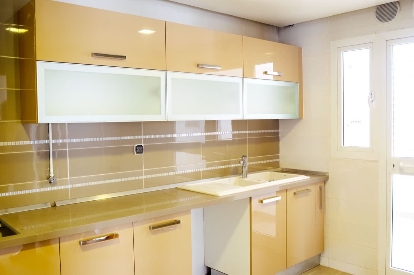 Omrane 12 Residence — Fitted kitchen